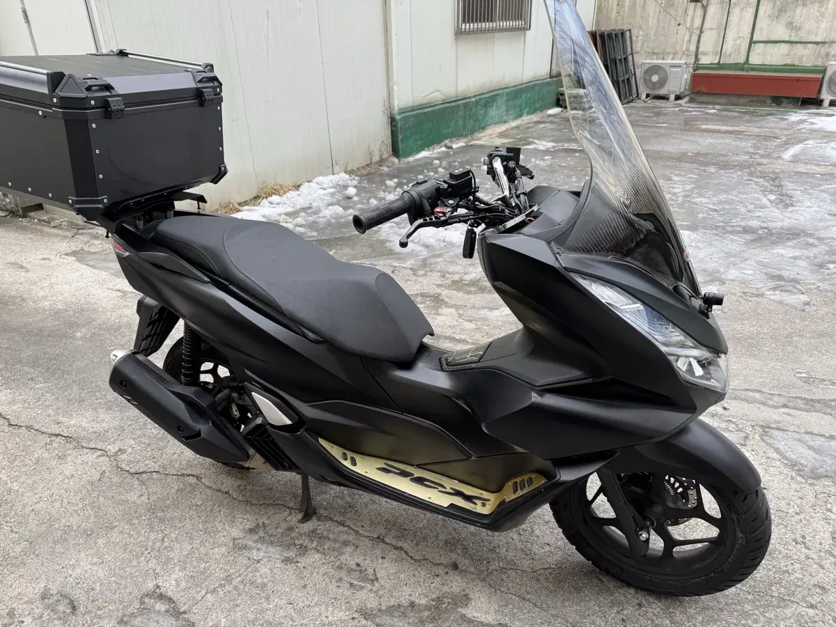 PCX125 22년식